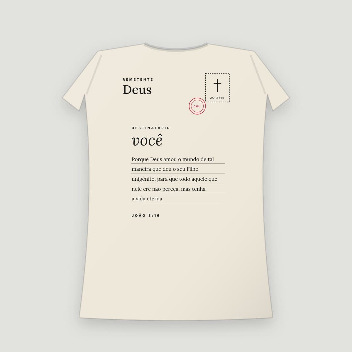 Camiseta “De: Deus / Para: você”, modelo Baby Look, costas: Envelope com remetente, selo e João 3:16 no lugar do endereço